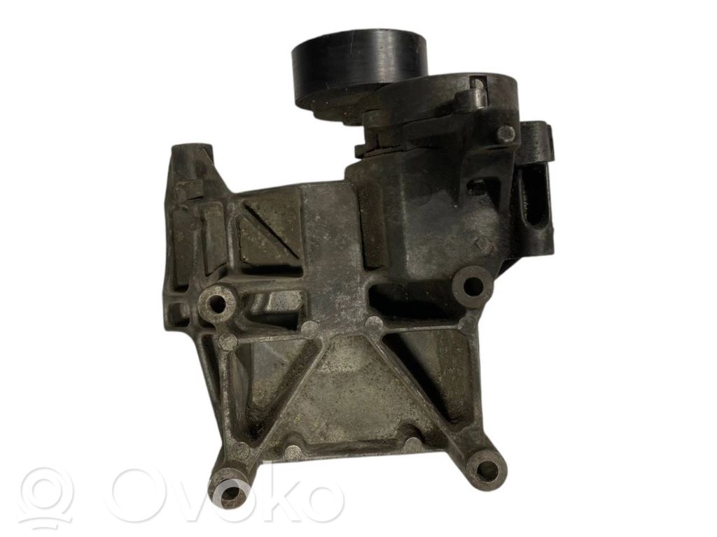 Ģeneratora stiprinājums