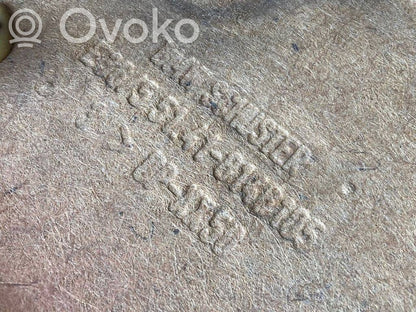 Priekšējo durvju apdare