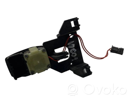 Steering wheel height control switch