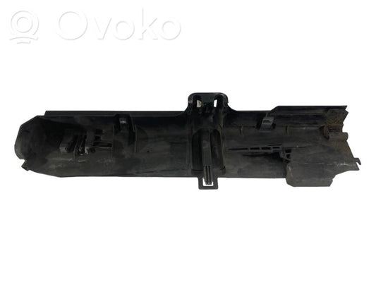 Radiator(s) holder/bracket