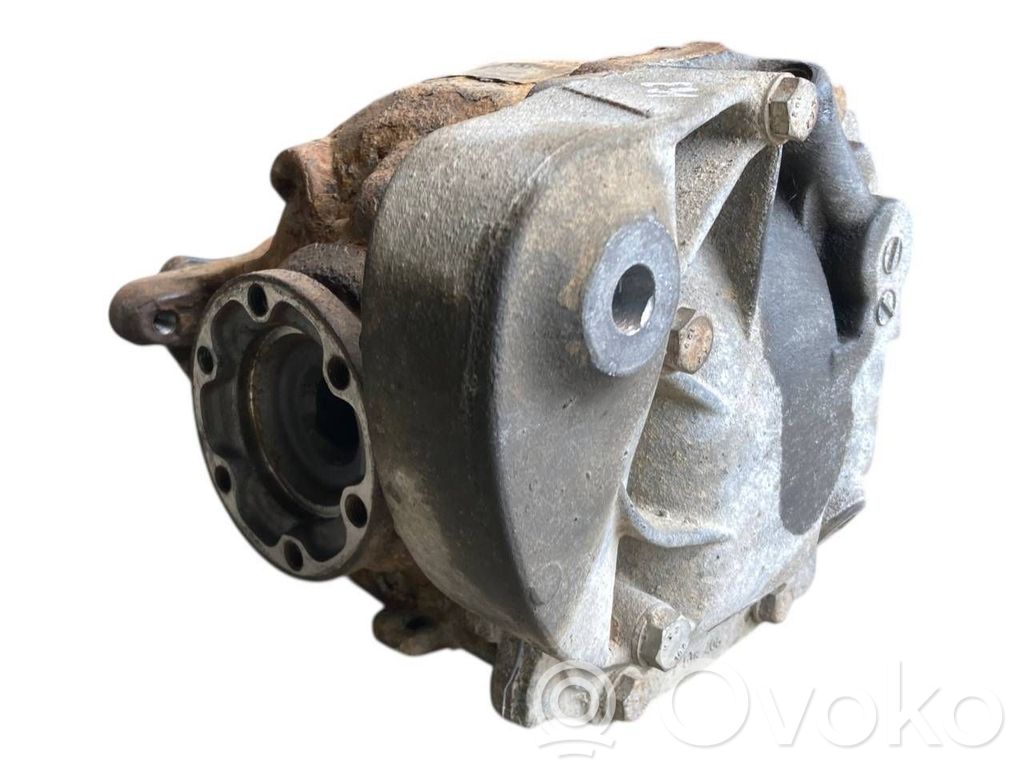 Aizmugurējais reduktors