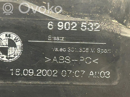 Aizmugurējais lukturis virsbūvē