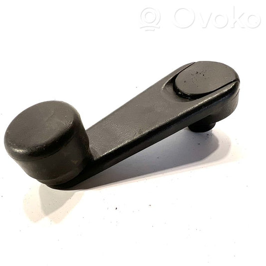 Loga atvēršanas rokturis