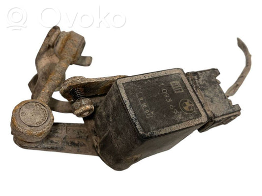 Height sensor (headlights)