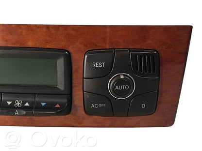 Gaisa kondicioniera / klimata kontroles / salona apsildes vadības bloks (salonā)