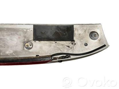 Spoilera aizmugurējais vāks