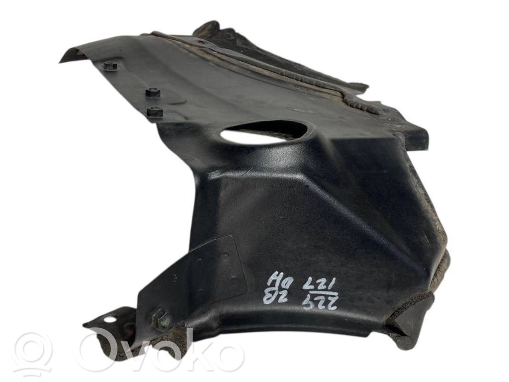 Cita veida dzinēja nodalījuma detaļa