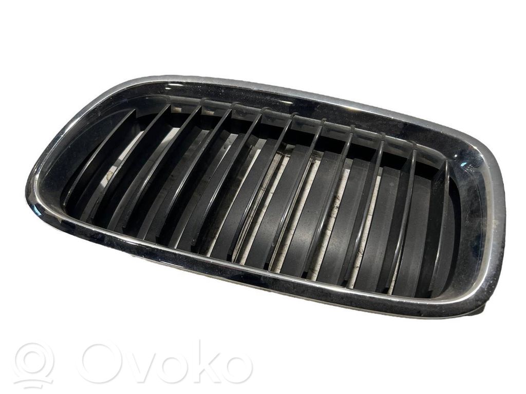 Front grille
