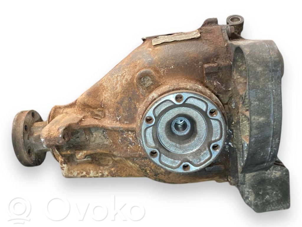 Aizmugurējais reduktors