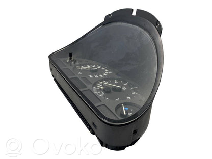 Speedometer (in the instrument panel)