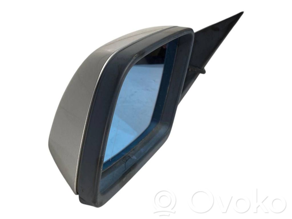 Spogulis (elektriski vadāms)