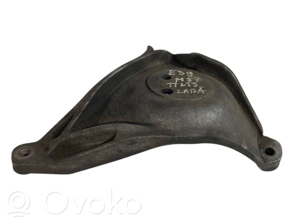 Dzinēja nostiprināšanas stiprinājums-kronšteins