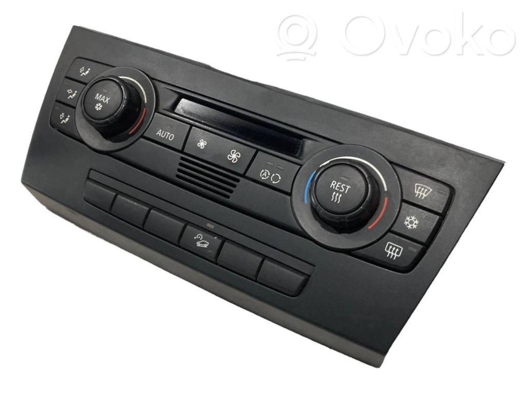 Air conditioning / climate control / interior heating control unit (in the passenger compartment)