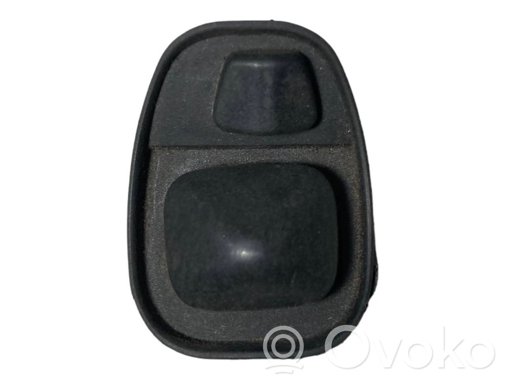 Sānu spoguļu slēdzis