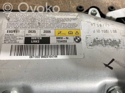 Apšuvums aizmugurējām durvīm