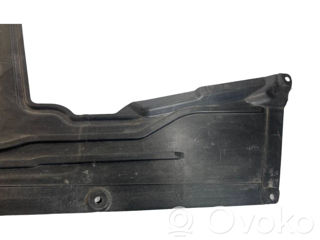 Vidusdaļas apakšas aizsargs