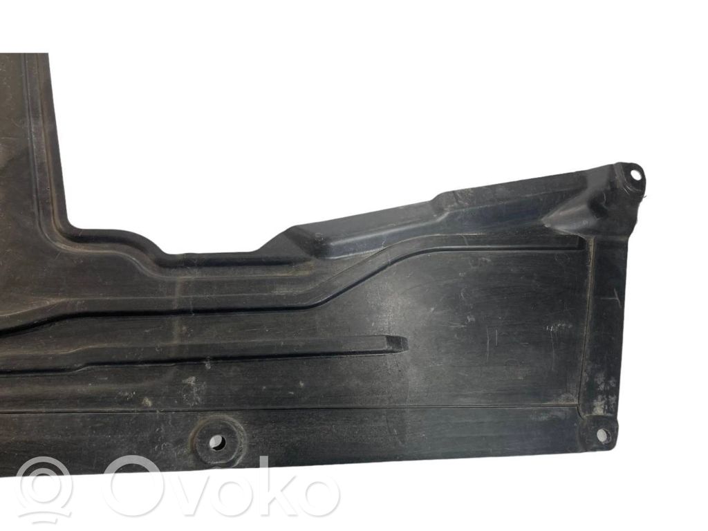 Vidusdaļas apakšas aizsargs