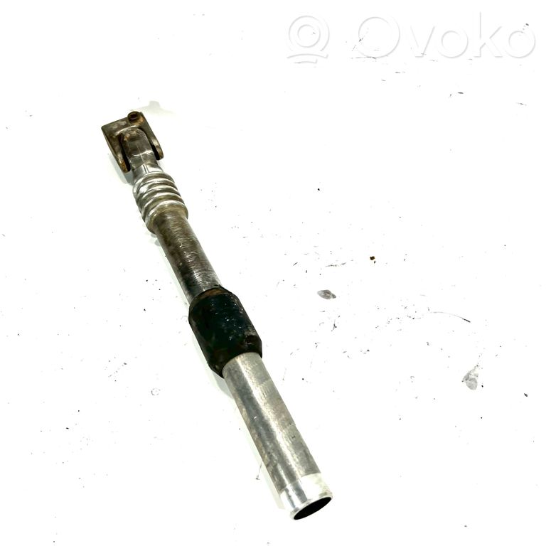 Stūresrata ass krustsavienojums