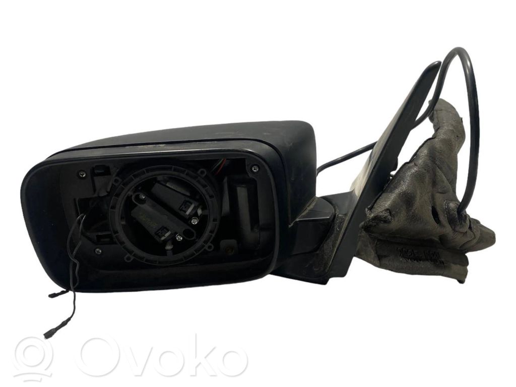 Spogulis (elektriski vadāms)