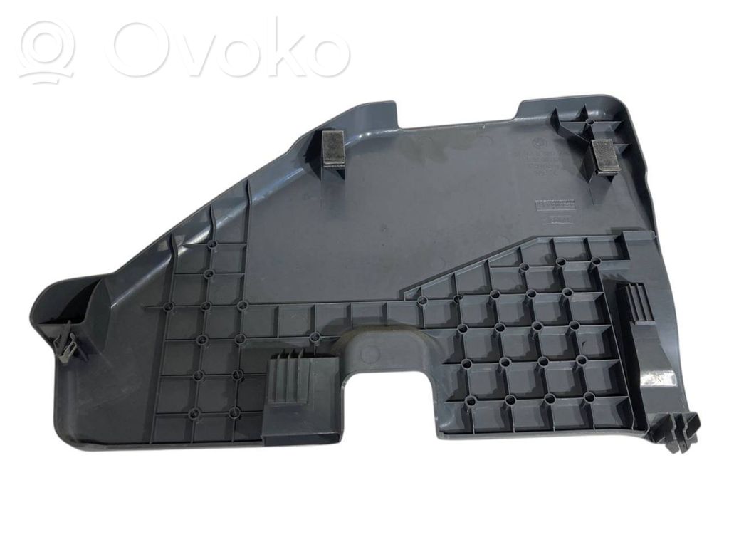 Cita veida bagāžnieka dekoratīvās apdares detaļa