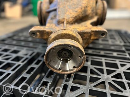 Aizmugurējais reduktors