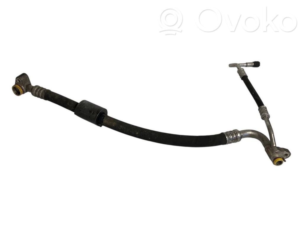 Air conditioner pipe(s) / hose(s)