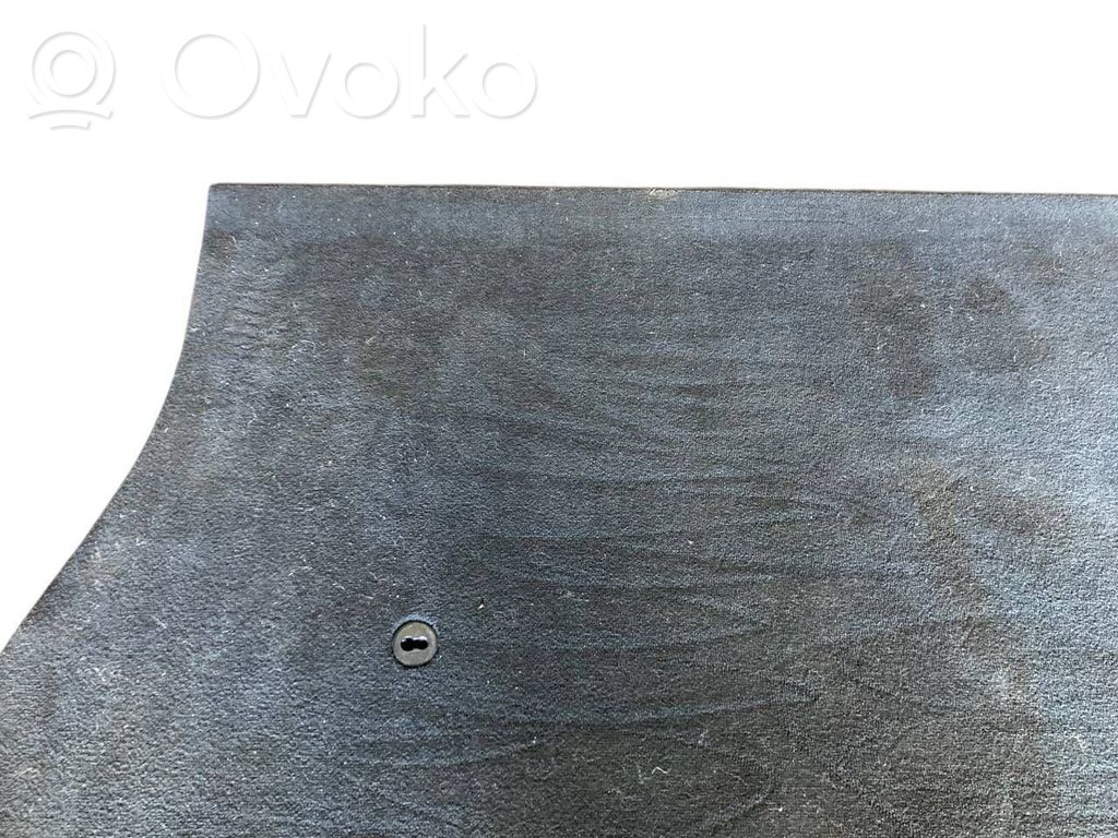 Bagāžnieka paklājiņš