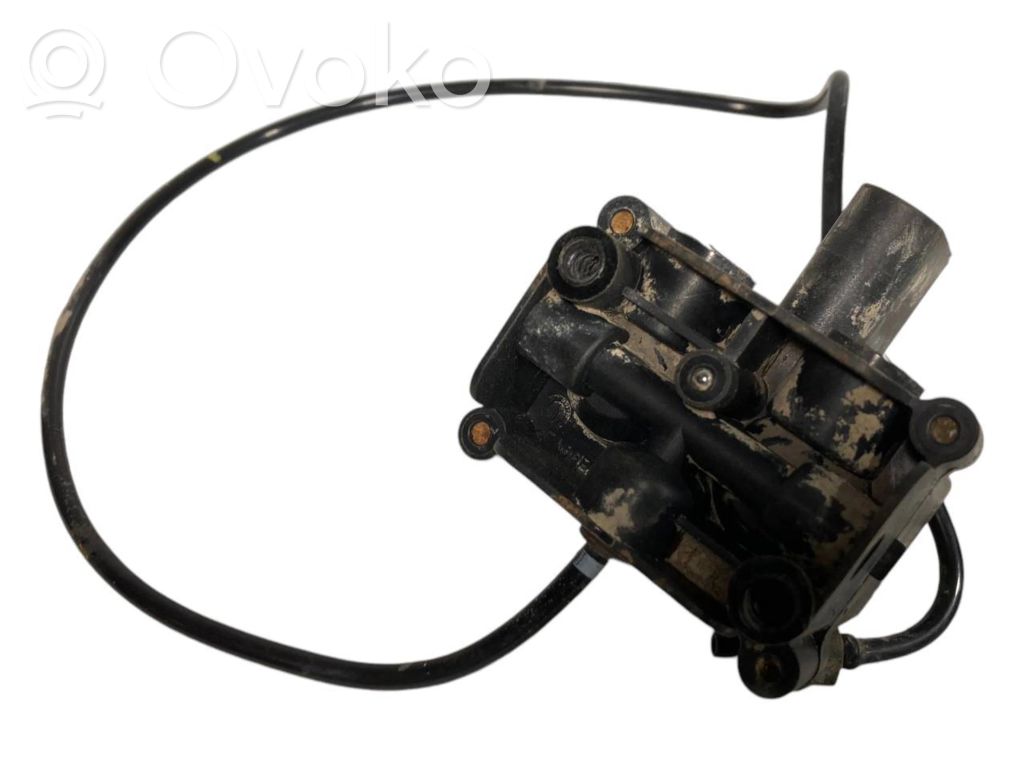 Air distribution/valve block (air suspension)