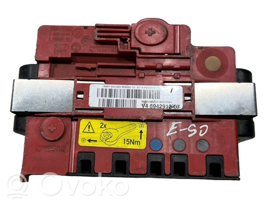 Positive wire connection assembly