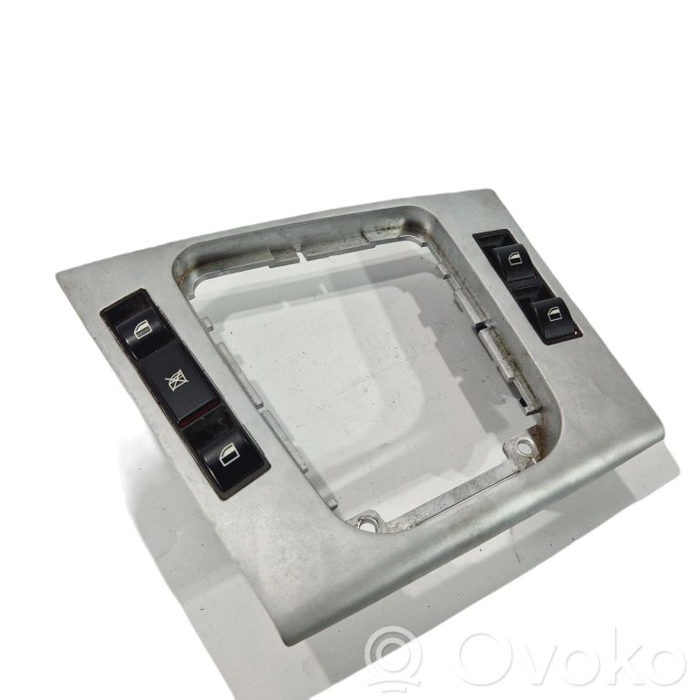 Cita veida salona detaļa