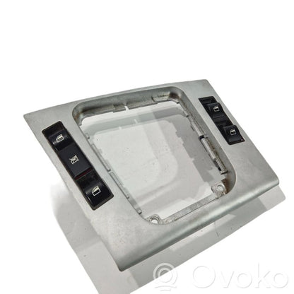 Cita veida salona detaļa