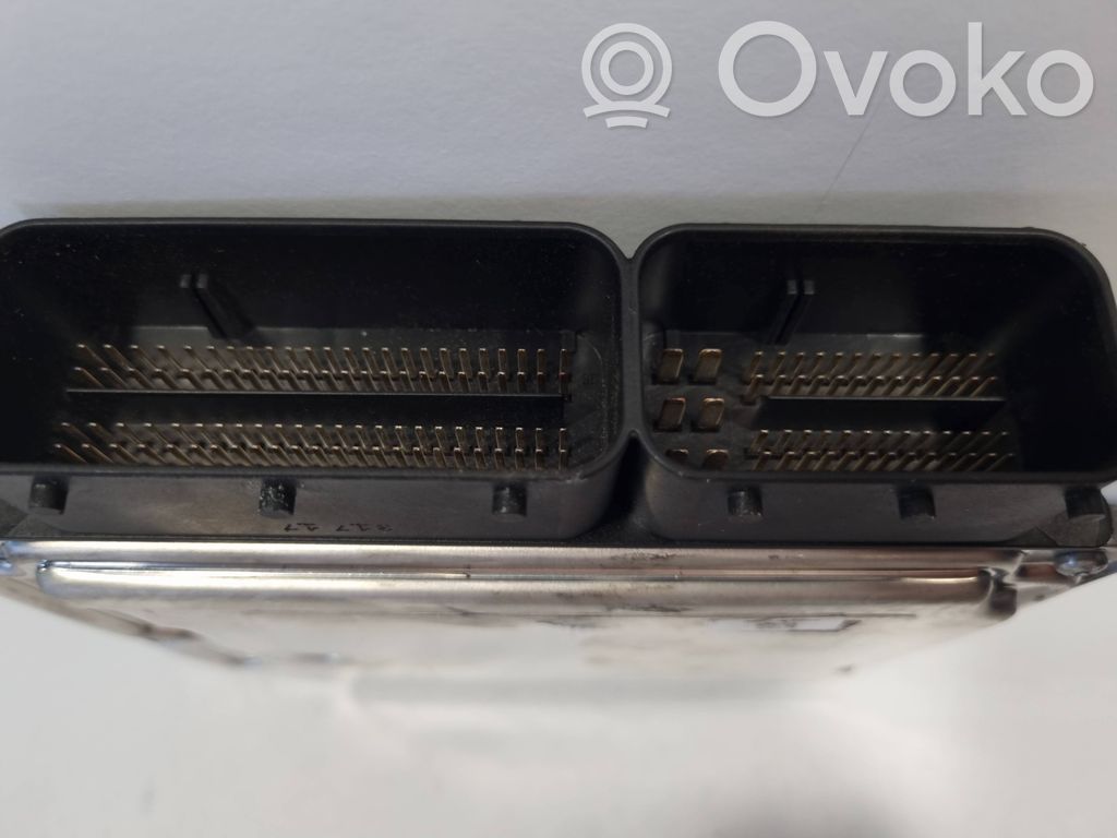 Блок управления двигателем