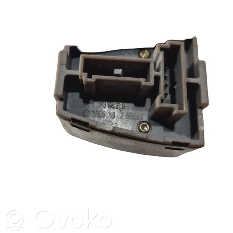 Side mirror switch