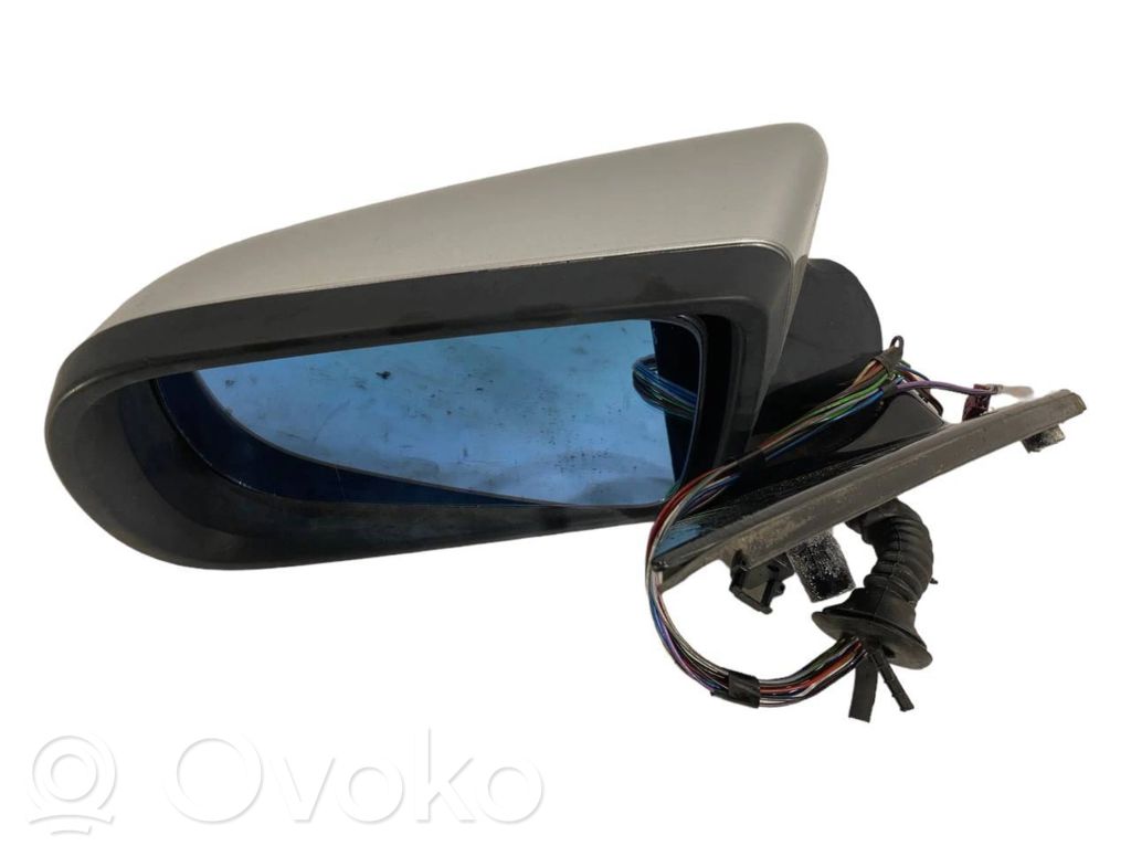 Spogulis (elektriski vadāms)