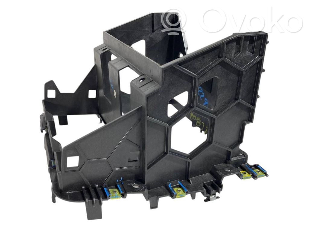 Radiouztvērēja / navigācija dekoratīvā apdare