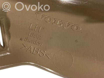 (D) statņa dekoratīvā apdare (augšdaļa)