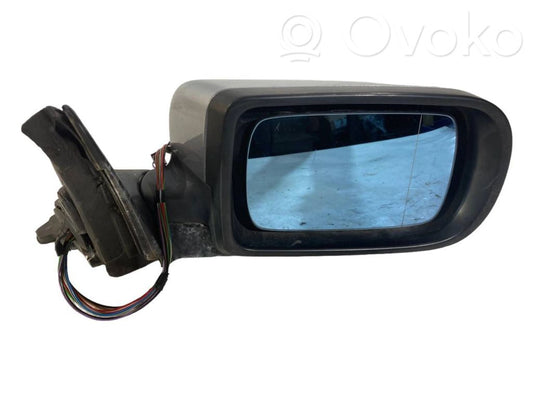 Mirror (electrically controlled)