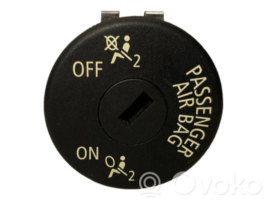 Pasažiera gaisa spilvena slēdzis