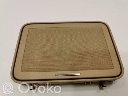 Aizmugurējo vietu apgaismojums