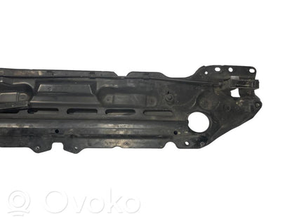 Верхняя часть панели радиатора (телевизор)