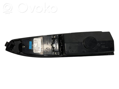 Power window switch