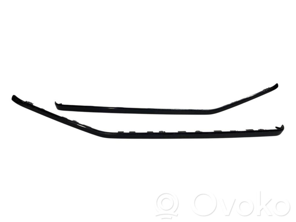 Salona dekoratīvās apdares komplekts