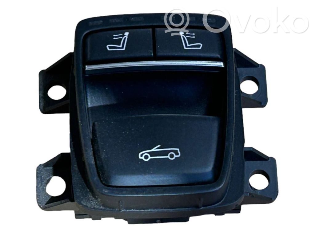 Jumta lūkas slēdzis