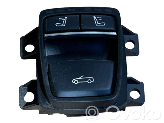 Jumta lūkas slēdzis