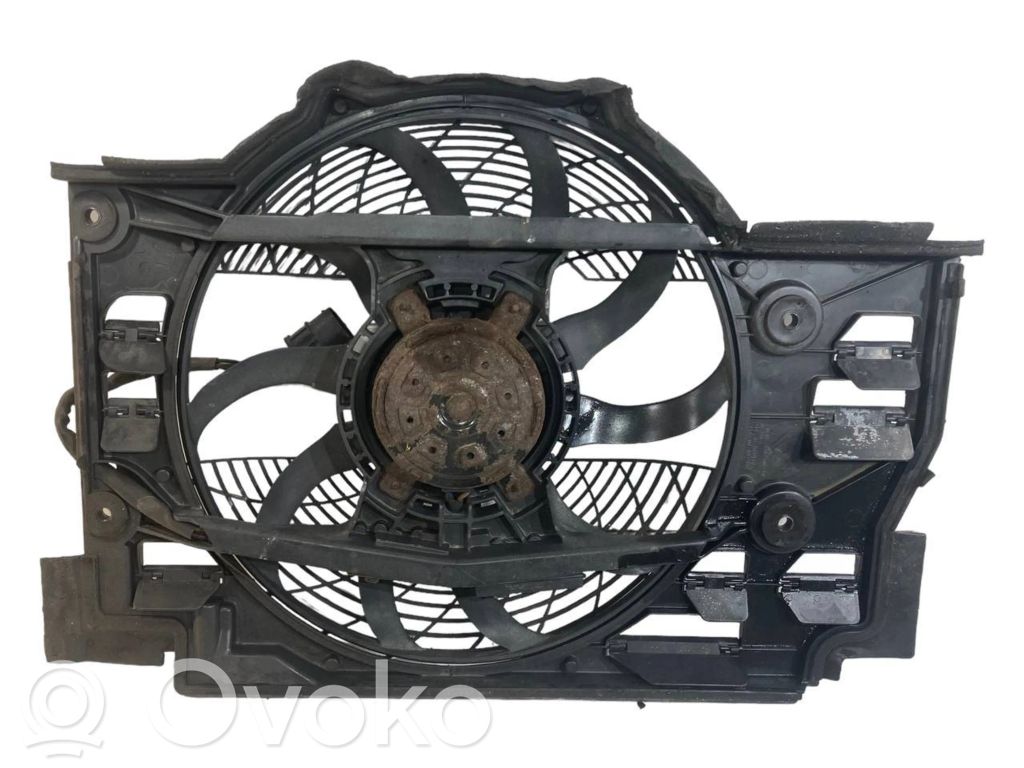 Elektrisks radiatoru ventilators