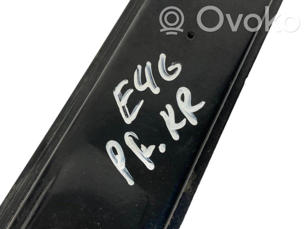 Priekšpusē elektriskā loga pacelšanas mehānisma komplekts