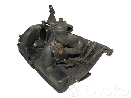 Впускной коллектор