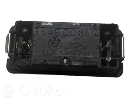 Avārijas lukturu slēdzis