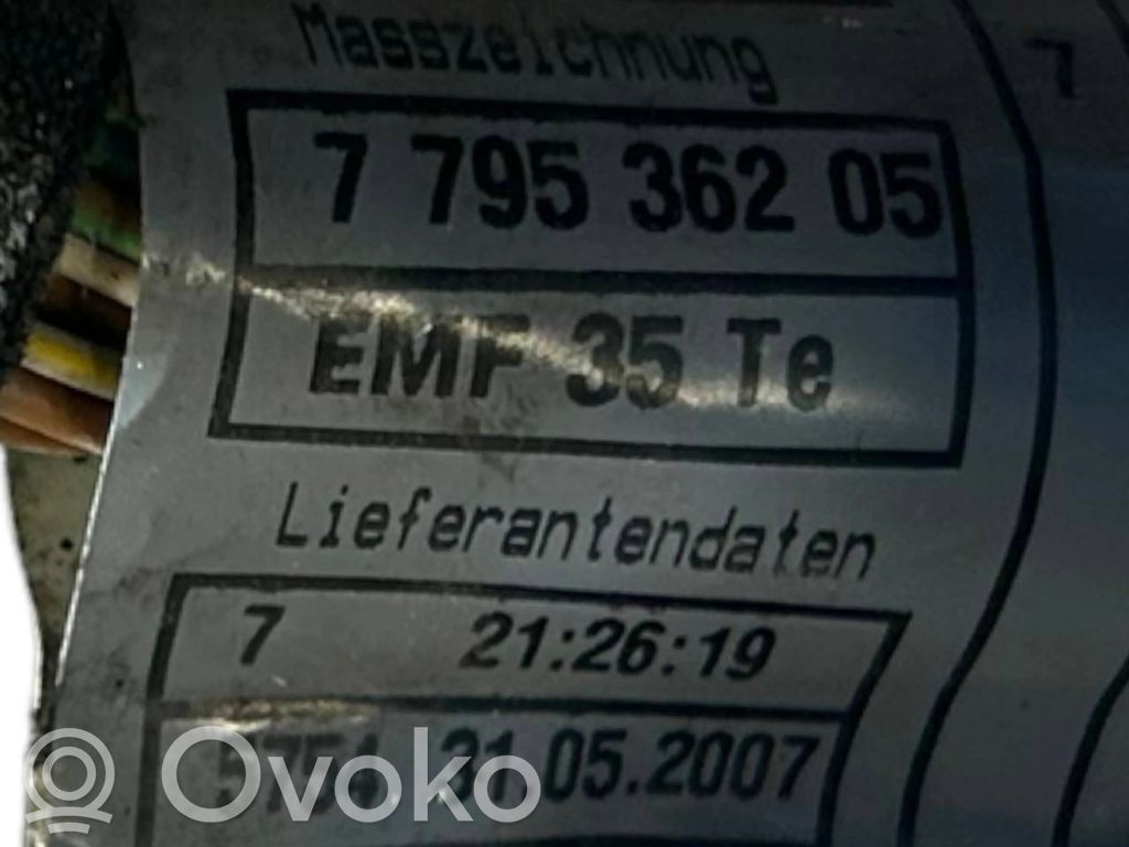 Dzinēja vadu instalācija