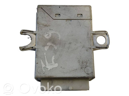 Bagāžnieka pārsega vadības bloks